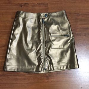 Gold metallic mini skirt